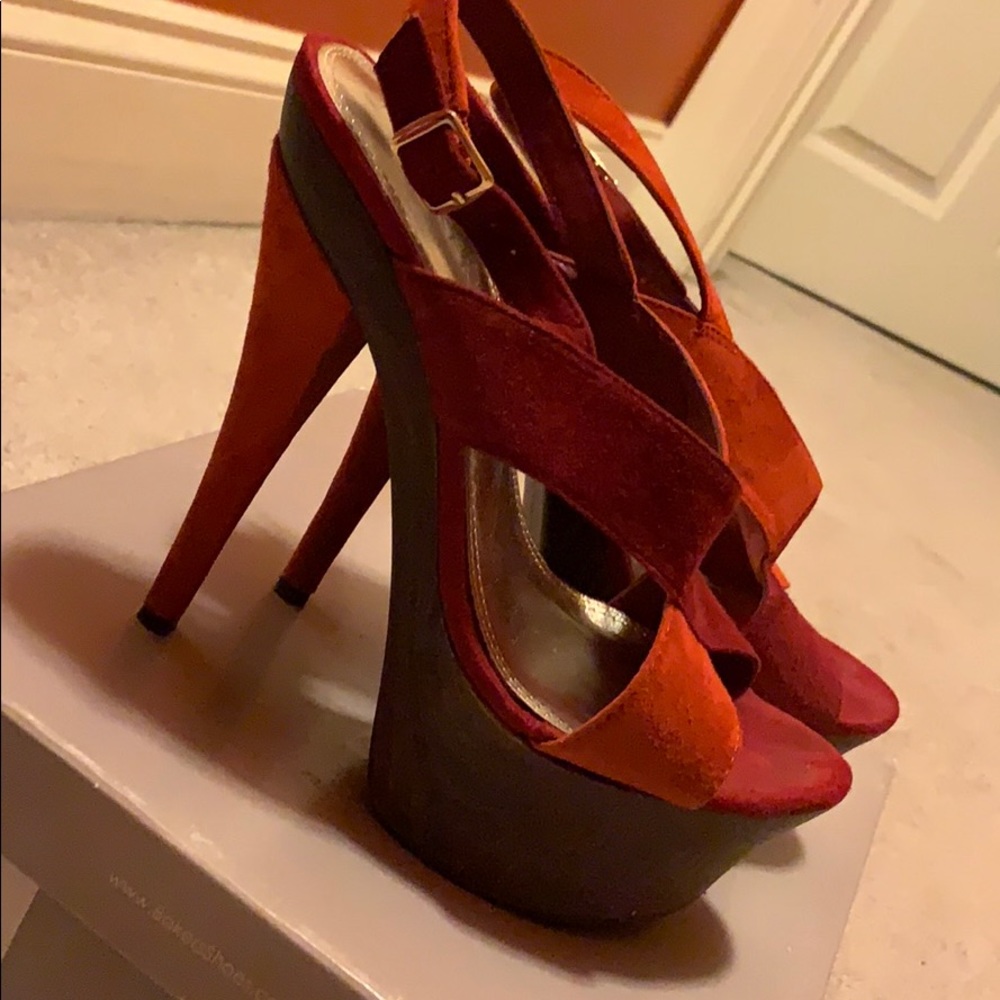 Bakers Strappy Heels Gem